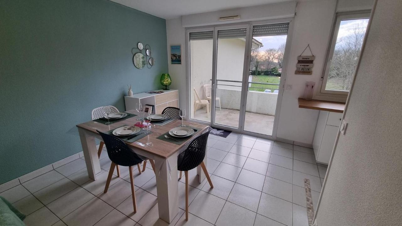 Apartmán Beau T2 Bien Equipe Au Calme! ! Saint-Pierre-du-Mont  Exteriér fotografie